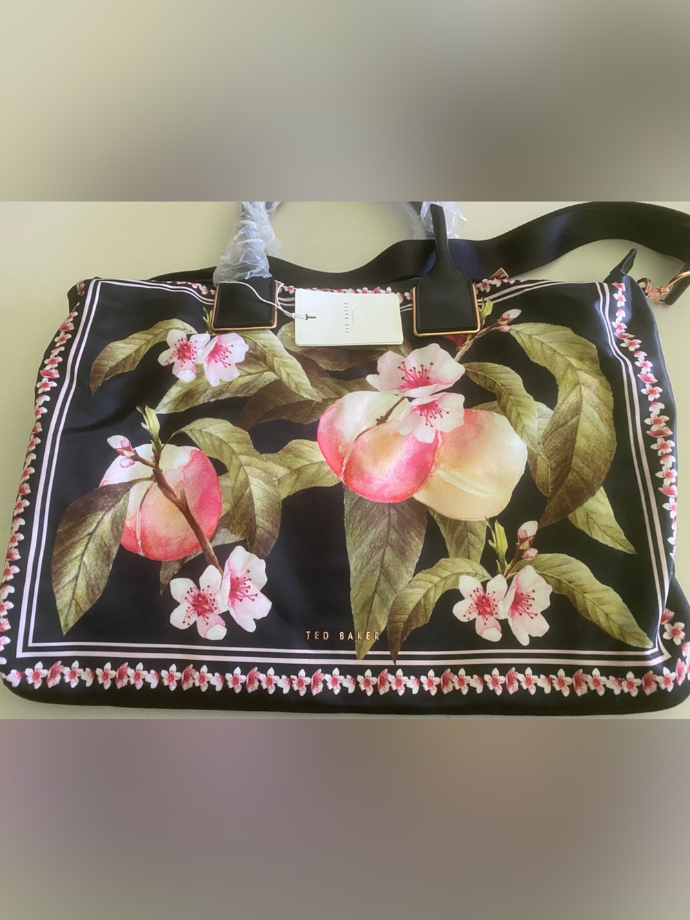 NWT Large Ted Baker Peach Blooms LRG Nylon Tote Bag - Picture 6 of 9